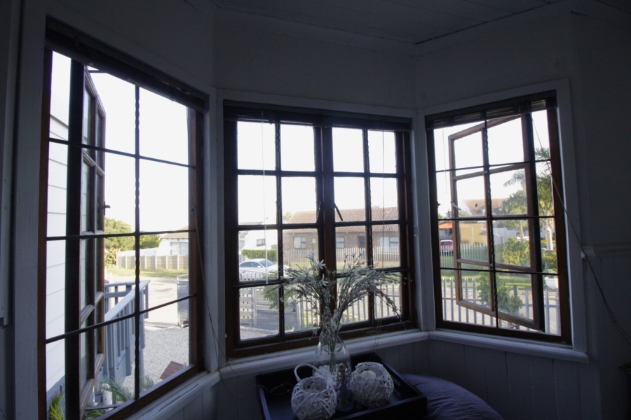 3 Bedroom Property for Sale in Wavecrest Eastern Cape
